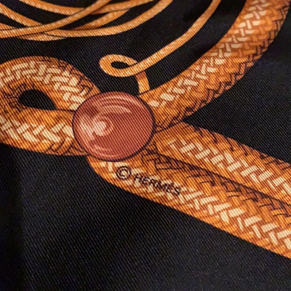 Hermès “Brandebourgs” scarf - Picture 8 of 9